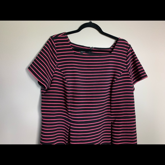 Talbots textured, structured, ponte-knit 'little black dress' w/ coral pinstripe - Picture 2 of 4